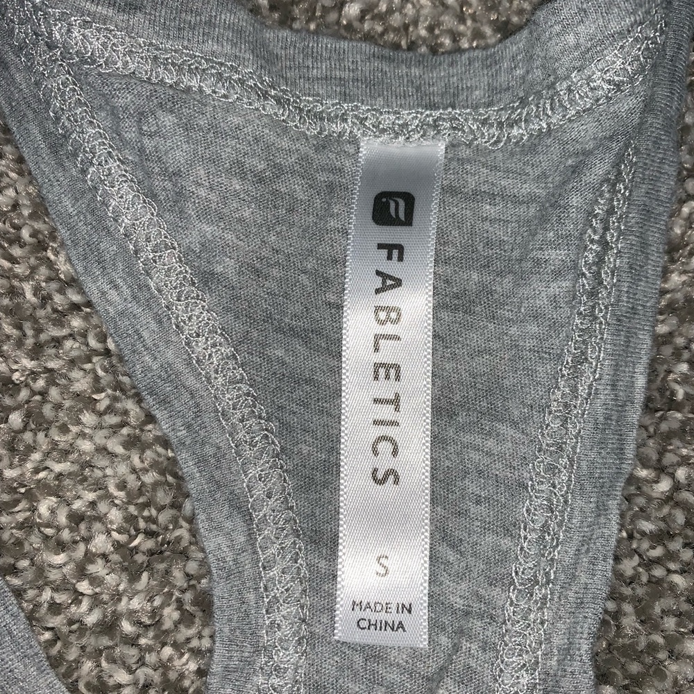 Athletic top - Picture 3 of 4